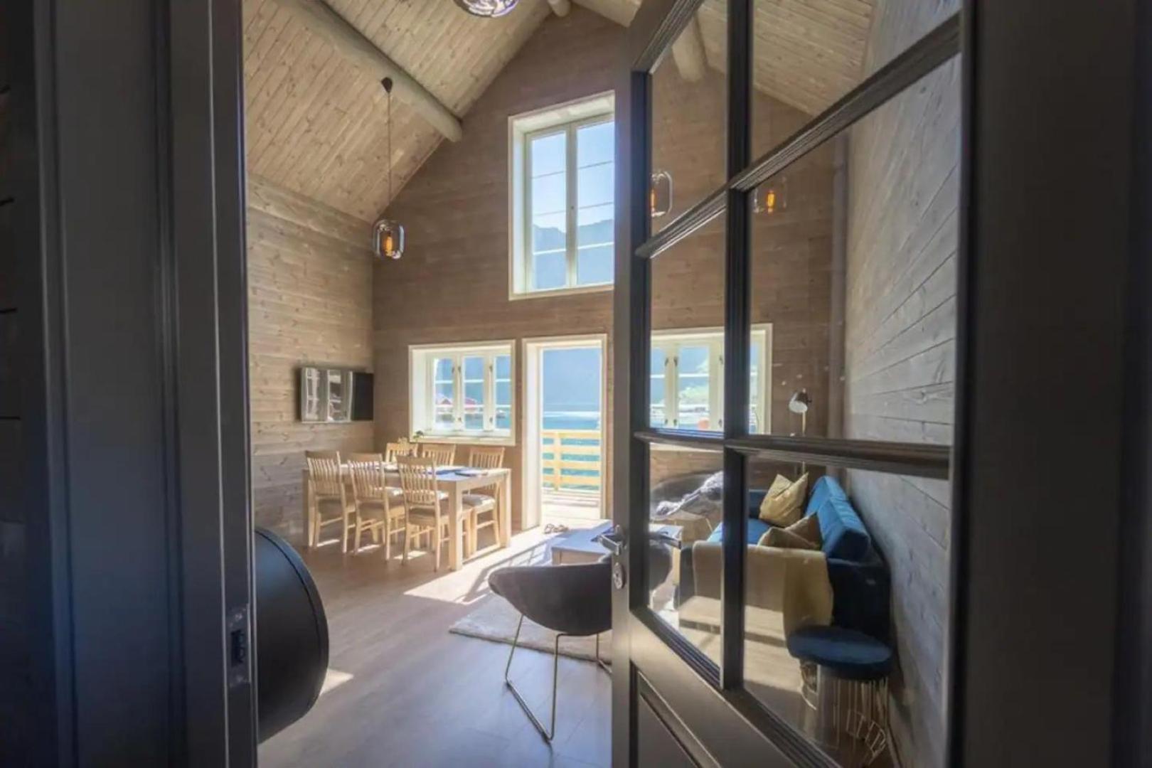 Reine Seaview Cabin Bagian luar foto